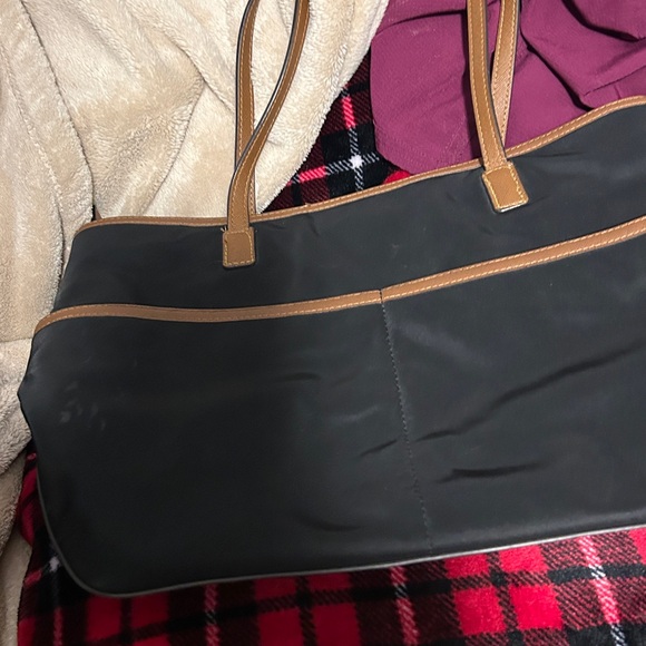 Purse - Picture 2 of 3